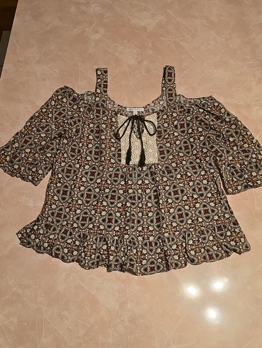 DR2 Olive & Rust Boho Crochet-Front Cold Shoulder Top